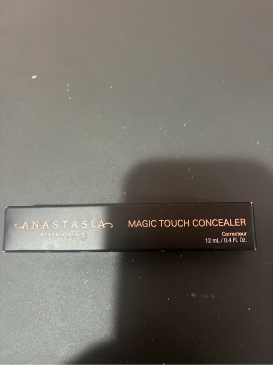Anastasia Beverly Hills Other - Anastasia Beverly Hills Magic Touch Concealer -shade 2